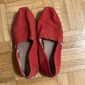 🛍 2 for 25 Red Toms